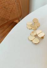 Charger l'image dans la galerie, Boucles d'oreilles ONNA