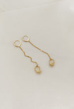 Charger l'image dans la galerie, Boucles d'oreilles LONGUES SALLY