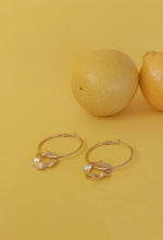 Charger l'image dans la galerie, Boucles d'oreilles GRANDES CRÉOLES CREAMY