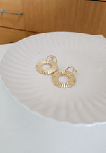 Charger l'image dans la galerie, Boucles d'oreilles VIVIENNE
