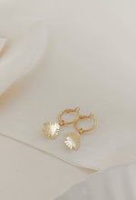 Charger l'image dans la galerie, Boucles créoles MACAO