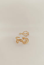 Charger l'image dans la galerie, Boucles d'oreilles GUETTI • édition limitée