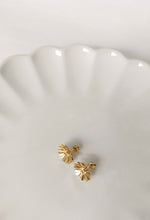 Charger l'image dans la galerie, Boucles d'oreilles PUCES LINETTE