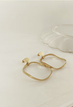 Charger l'image dans la galerie, Boucles d'oreilles GRANDES LORETTE