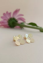 Charger l&#39;image dans la galerie, Boucles d&#39;oreilles ELLI
