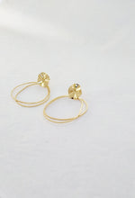 Charger l&#39;image dans la galerie, Boucles d&#39;oreilles LOLA reviennent fin septembre !
