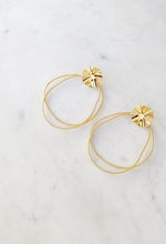Charger l&#39;image dans la galerie, Boucles d&#39;oreilles LOLA reviennent fin septembre !
