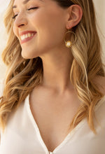 Charger l&#39;image dans la galerie, Boucles d&#39;oreilles LOUISETTE
