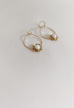 Charger l&#39;image dans la galerie, Boucles d&#39;oreilles LOUISETTE
