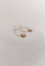 Charger l&#39;image dans la galerie, Boucles d&#39;oreilles LOUISETTE
