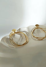 Charger l&#39;image dans la galerie, Boucles d&#39;oreilles GRANDES LORETTE
