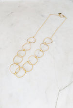 Charger l&#39;image dans la galerie, Collier TOTEM
